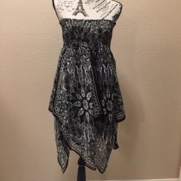 Newport Womens Tunic in White Etching